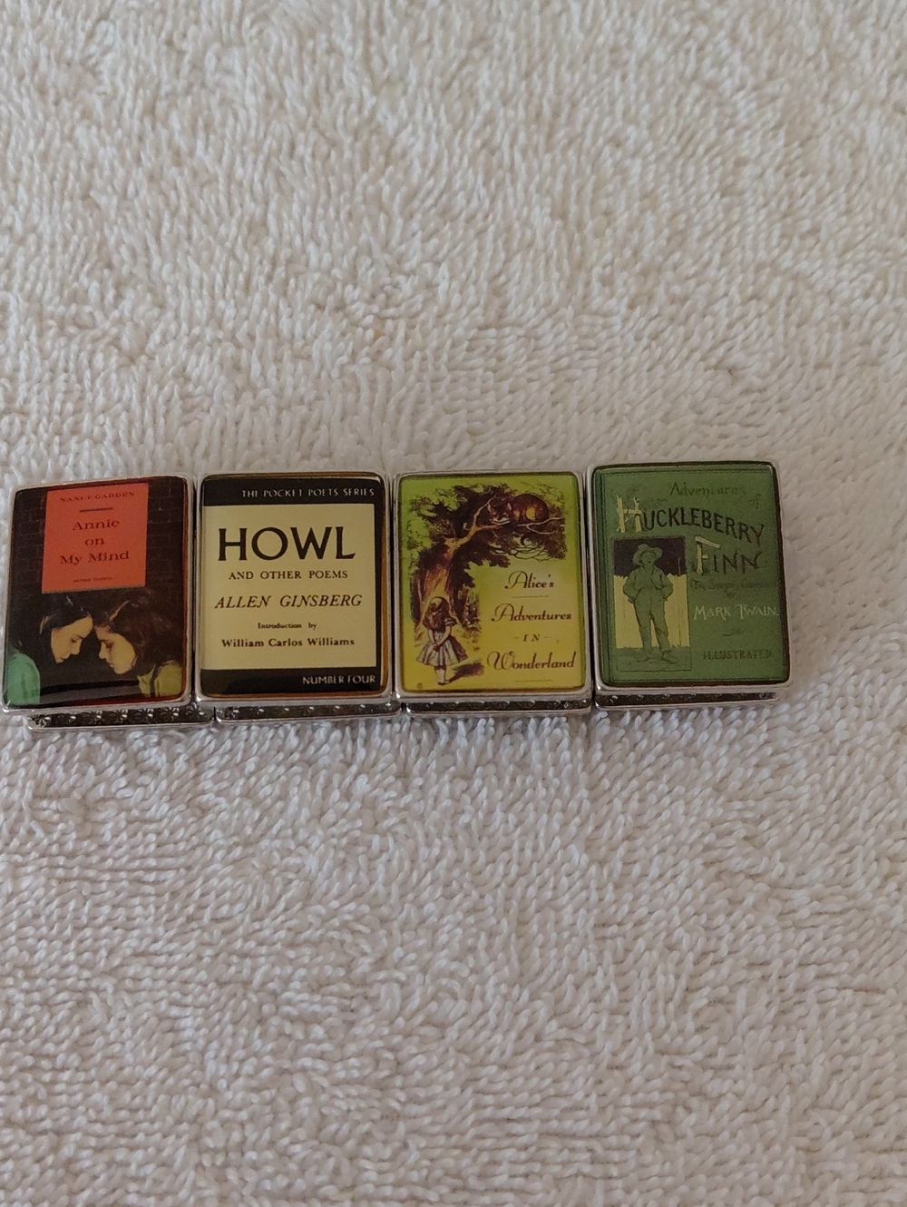 I Read Band Books Stretch Tile Bracelet